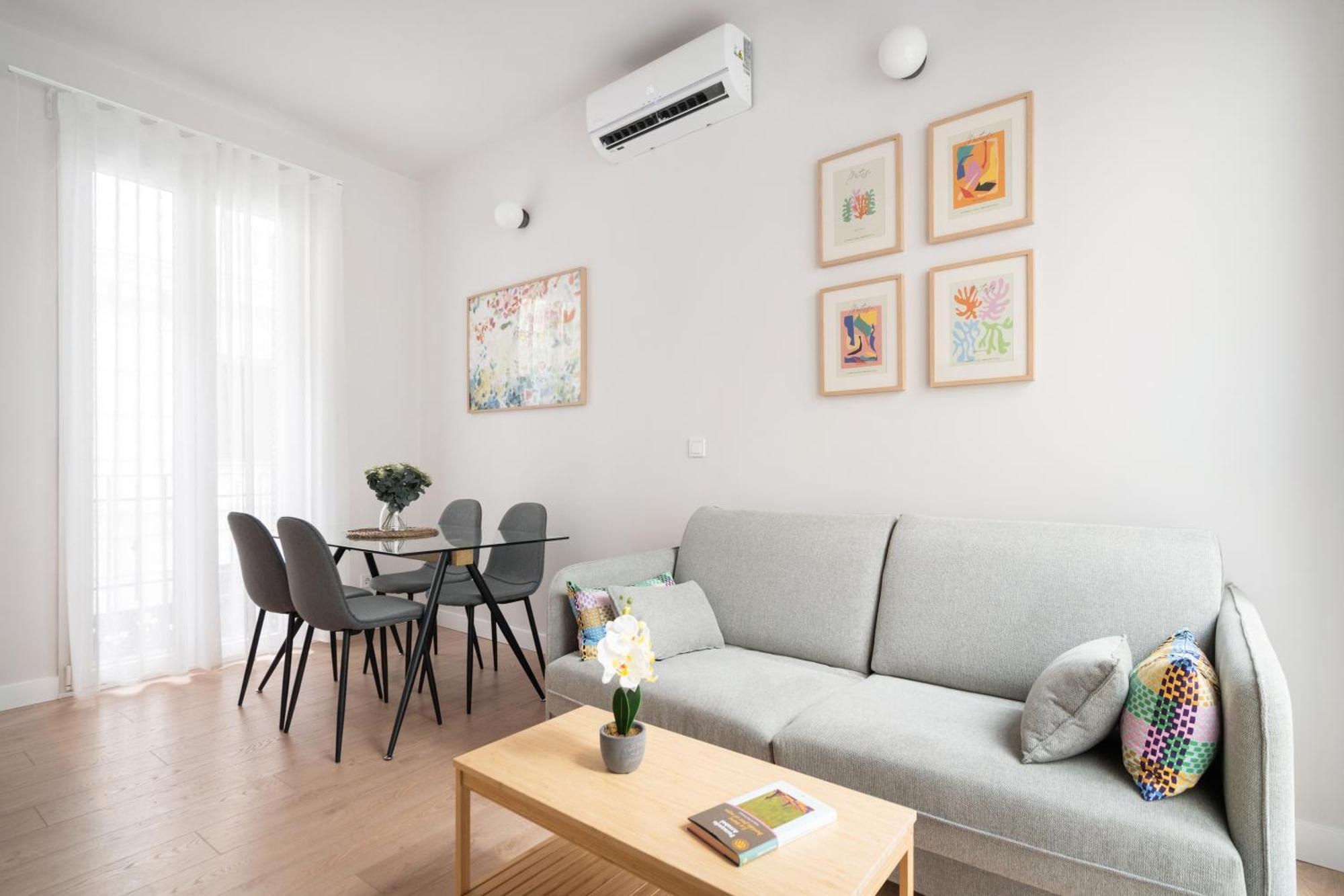 Room Canalejas Madrid Exterior photo