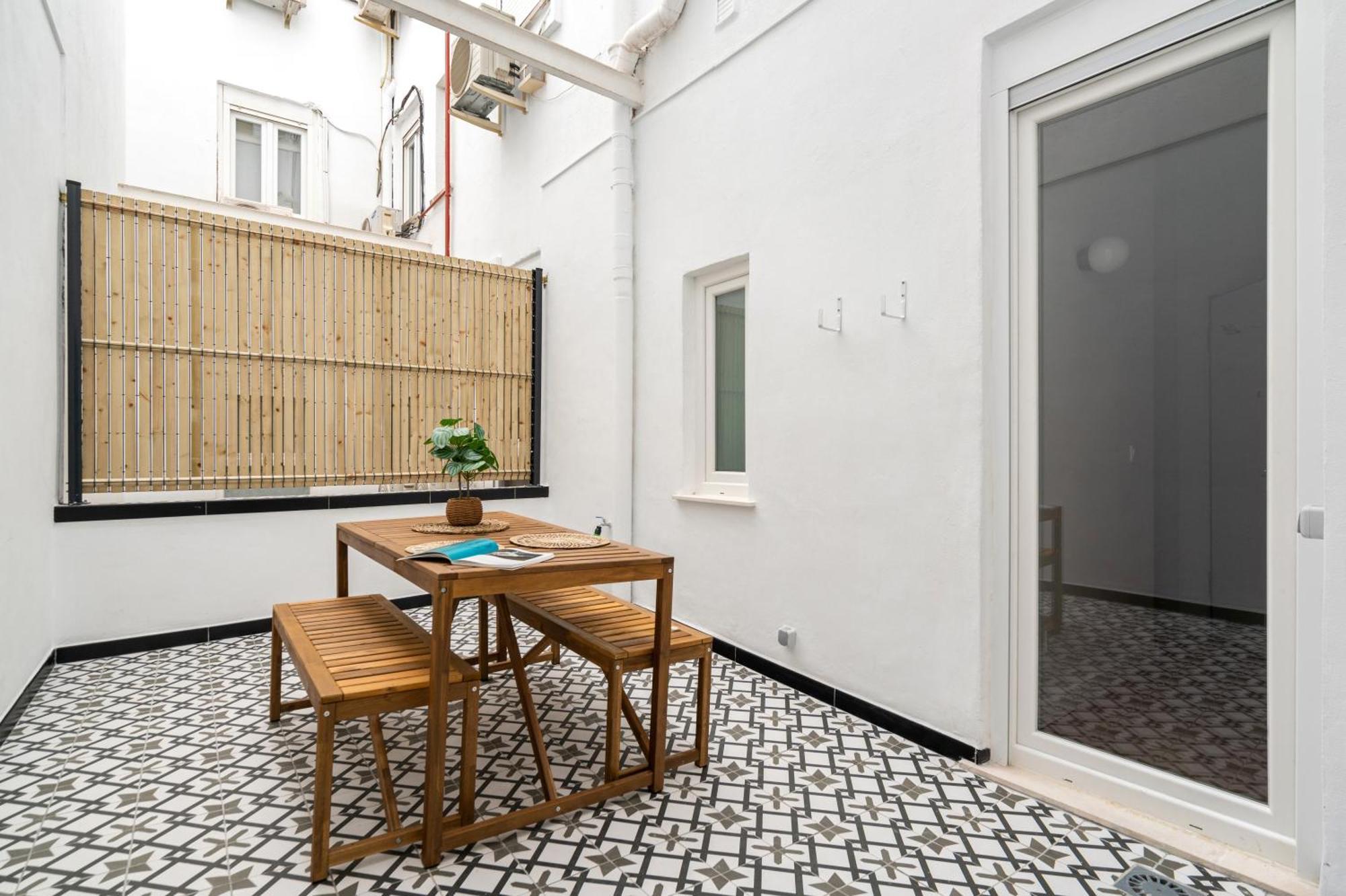 Room Canalejas Madrid Exterior photo