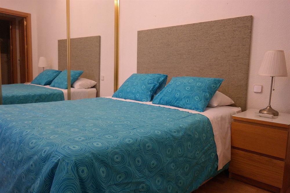 Room Canalejas Madrid Exterior photo
